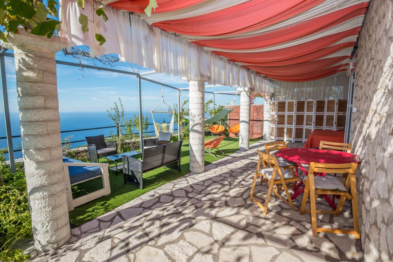 Villa Matula Kalamítsi Екстериор снимка