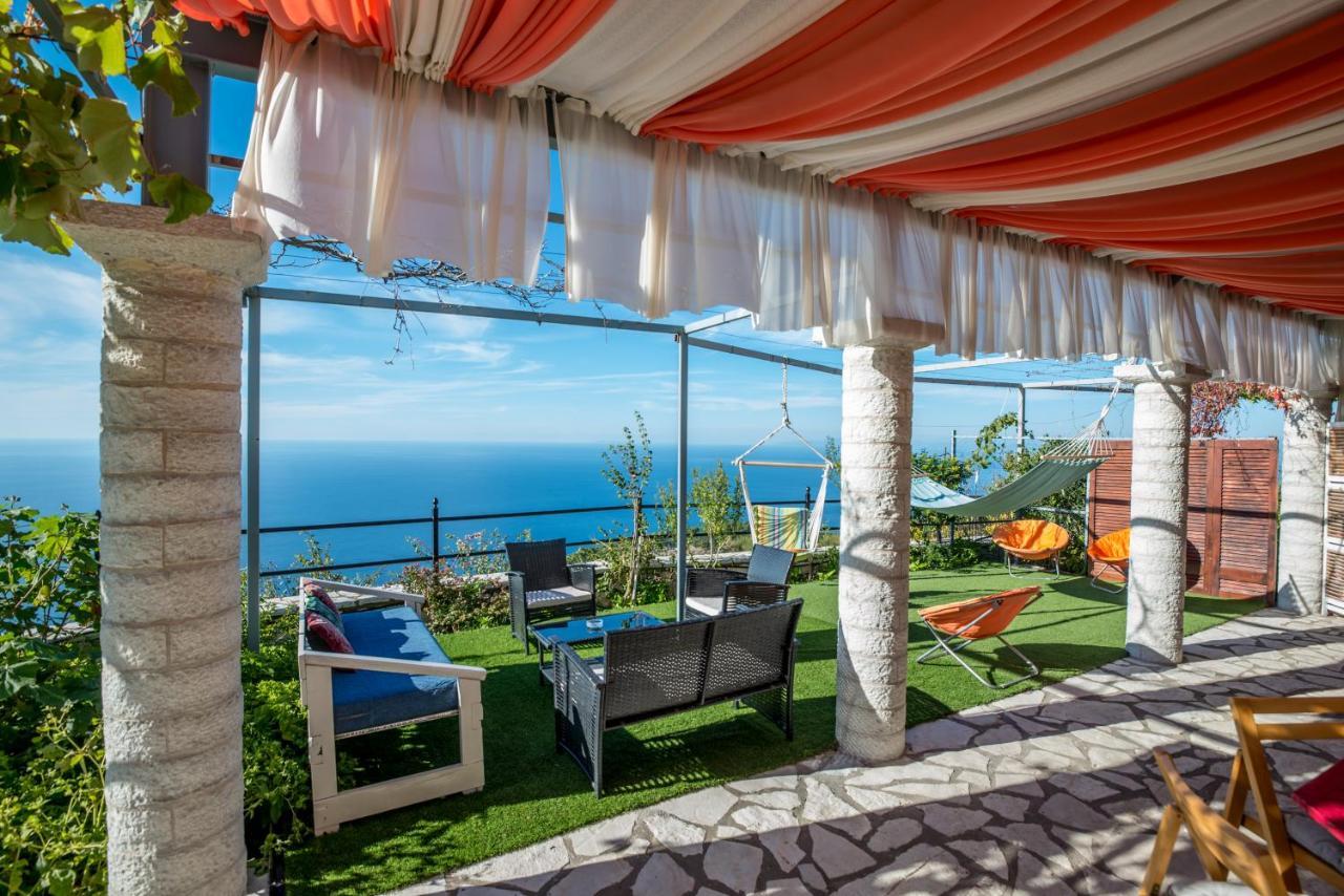 Villa Matula Kalamítsi Екстериор снимка