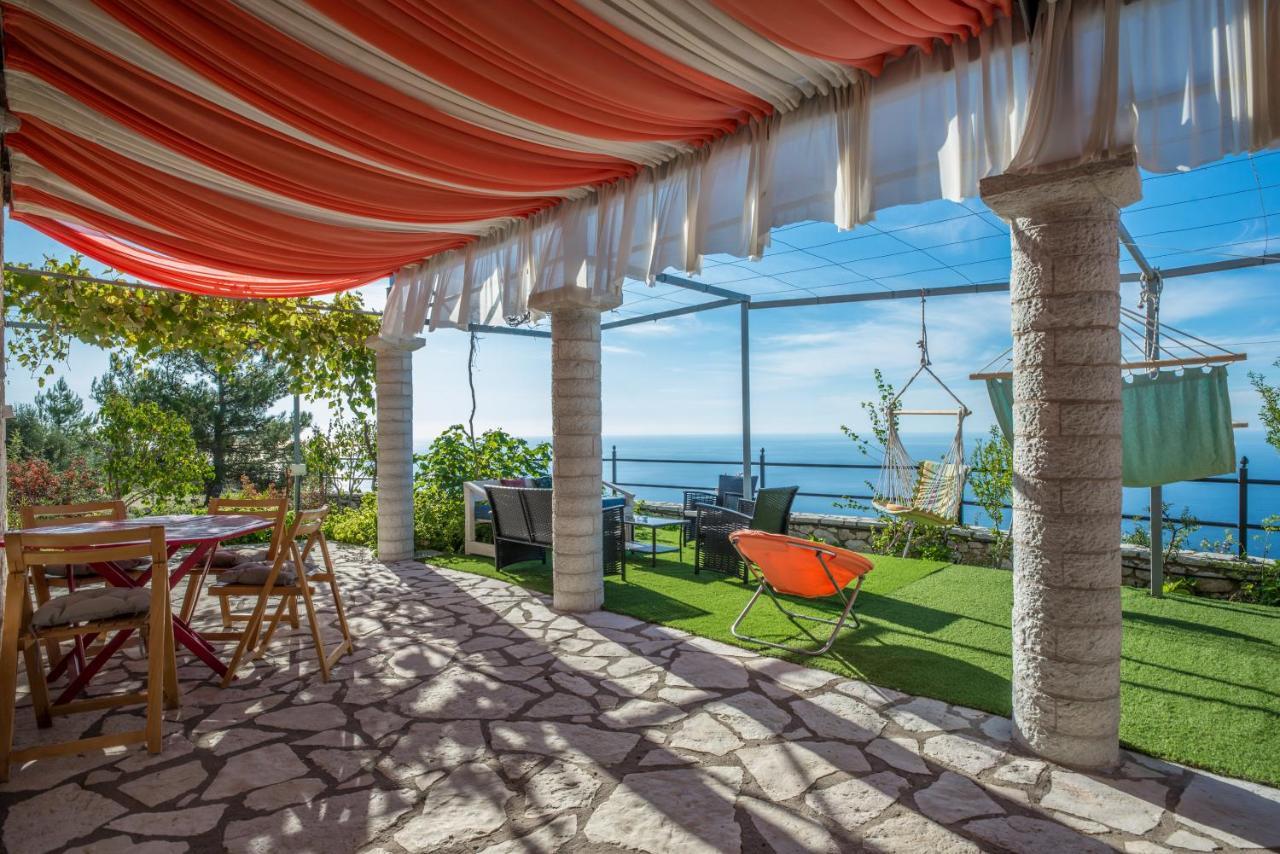Villa Matula Kalamítsi Екстериор снимка