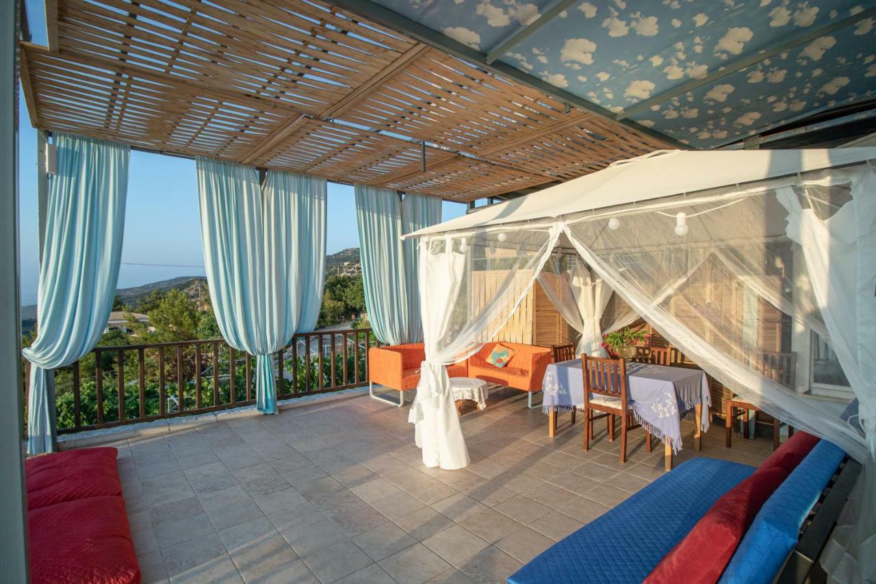 Villa Matula Kalamítsi Екстериор снимка