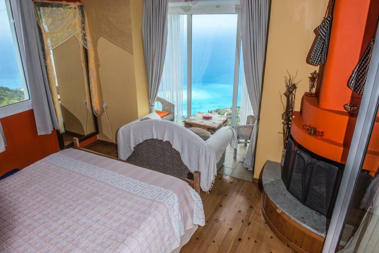 Villa Matula Kalamítsi Екстериор снимка