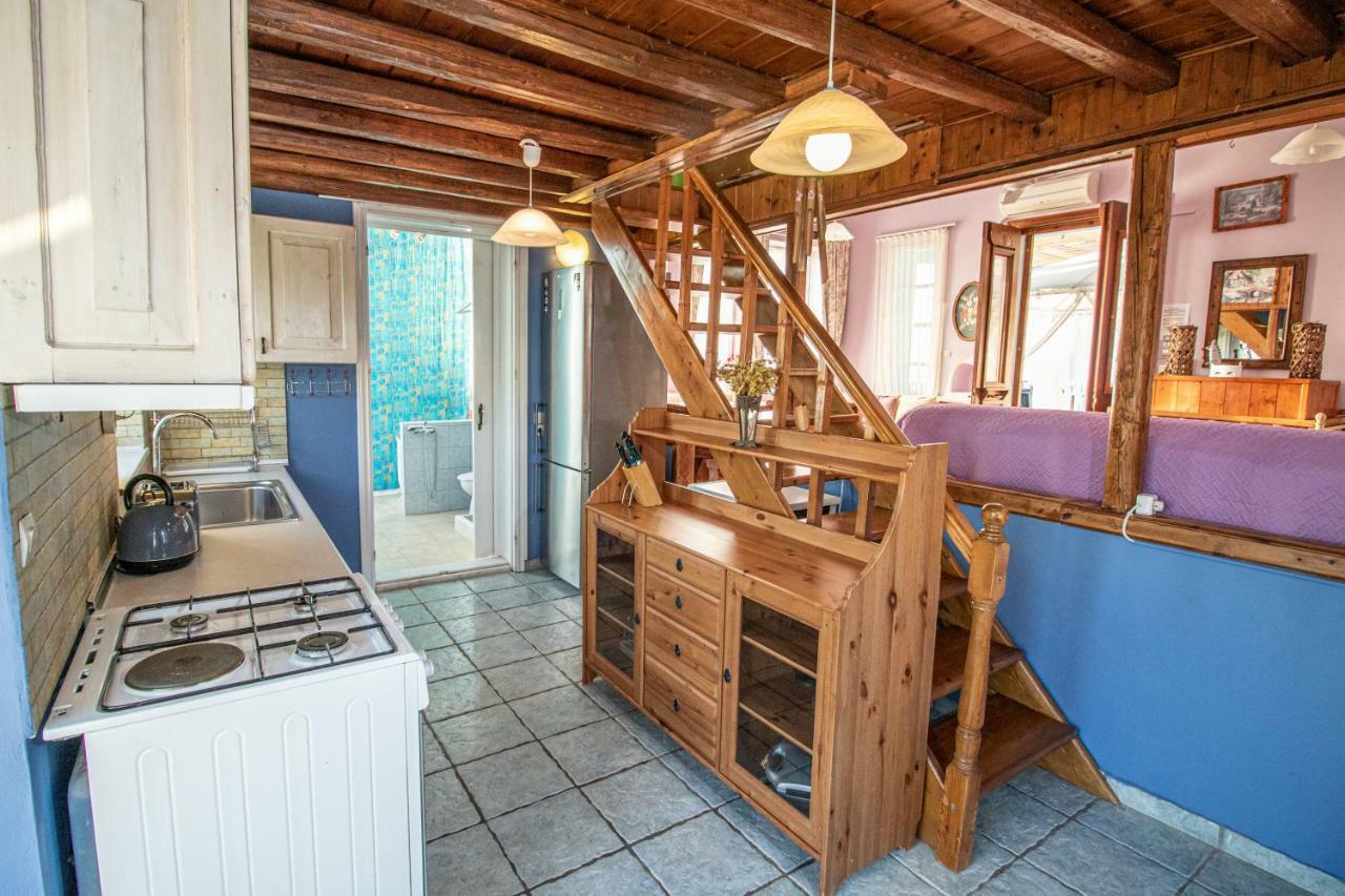 Villa Matula Kalamítsi Екстериор снимка