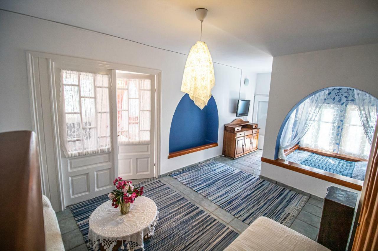 Villa Matula Kalamítsi Екстериор снимка