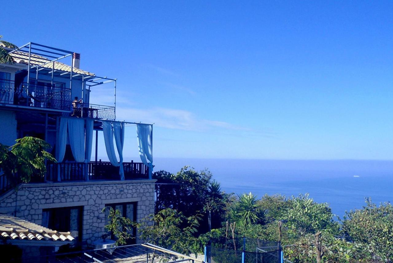 Villa Matula Kalamítsi Екстериор снимка